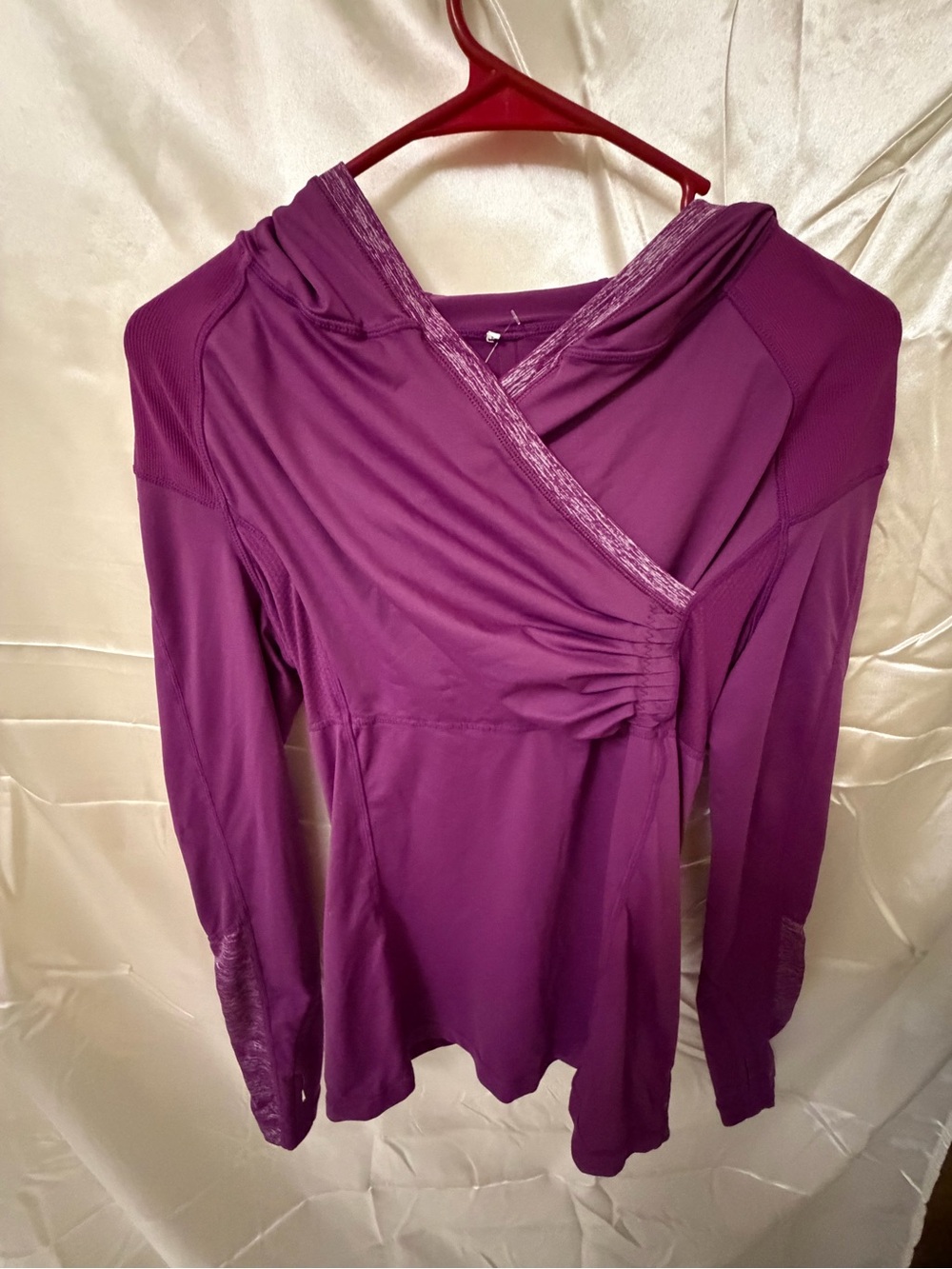 Lululemon Size 6 Purple Hooded Wrap Jacket Ruched Full Zip Thumbholes Athletic
